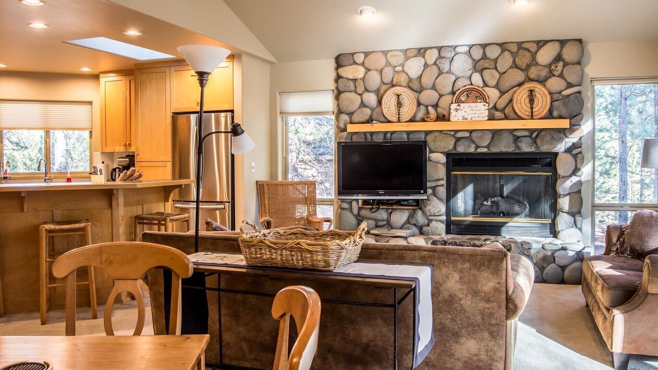 Photo of Livingroom in Deer Park