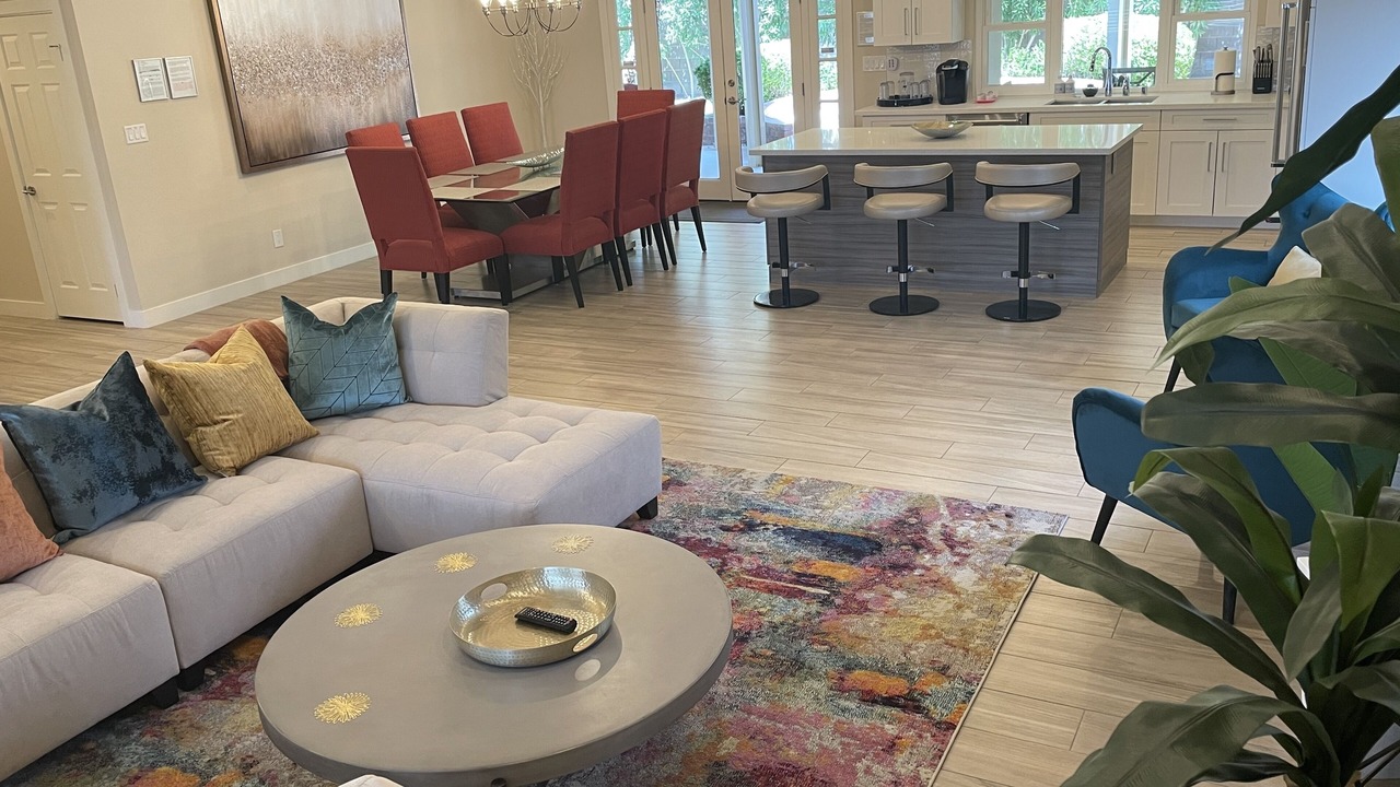 Photo of Livingroom in Canyon Gate
