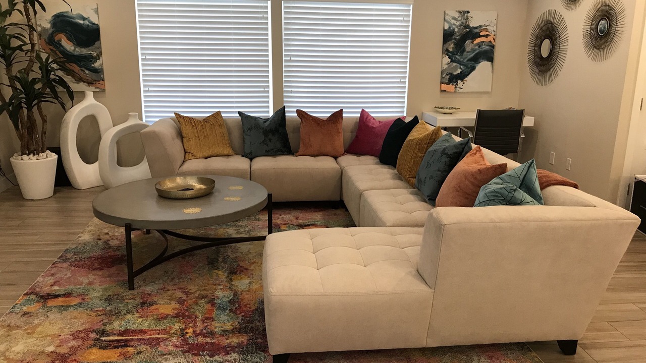 Photo of Livingroom in Canyon Gate