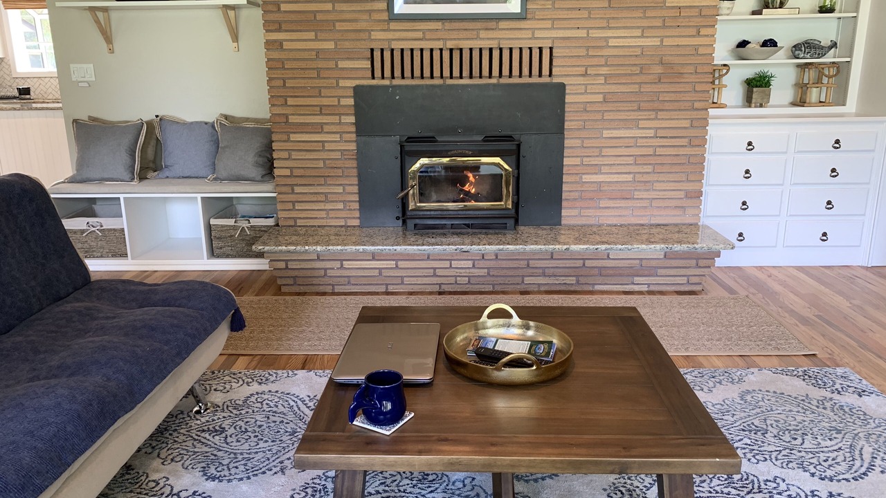 Photo of Livingroom in Redwood