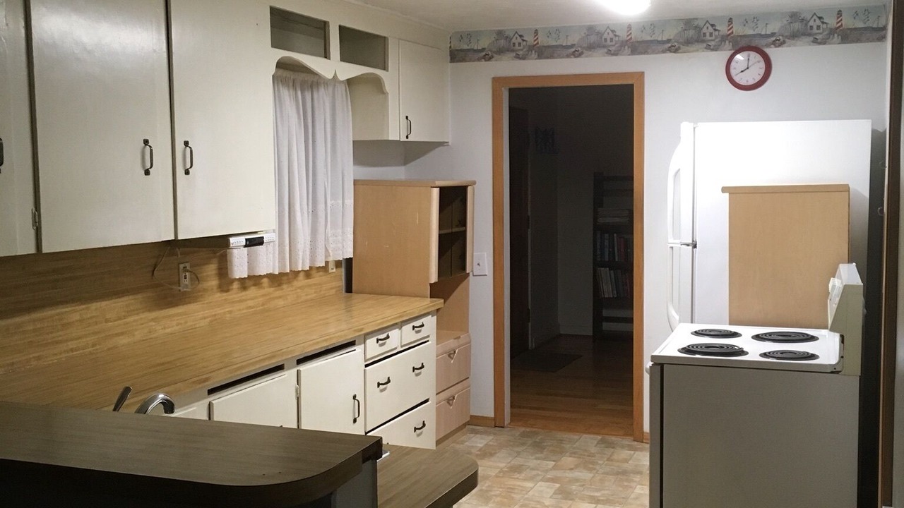 Photo of Kitchen in Coos Bay