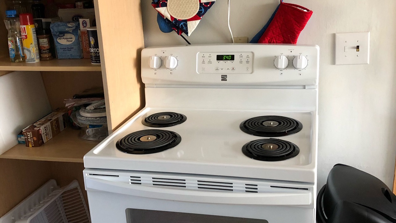 Photo of Kitchen in Coos Bay