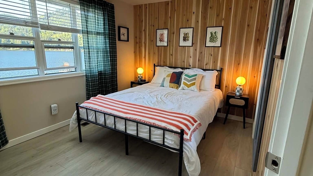Photo of Bedroom in Bellingham