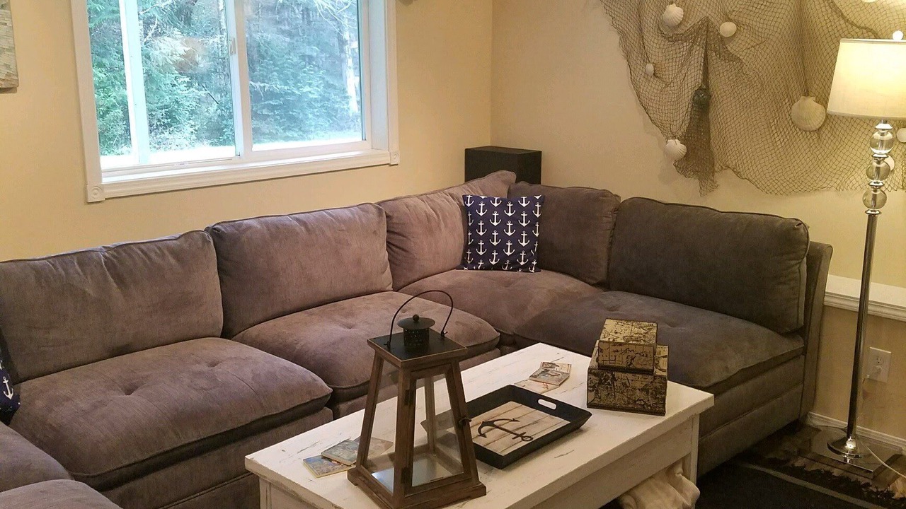 Photo of Livingroom in Seabeck