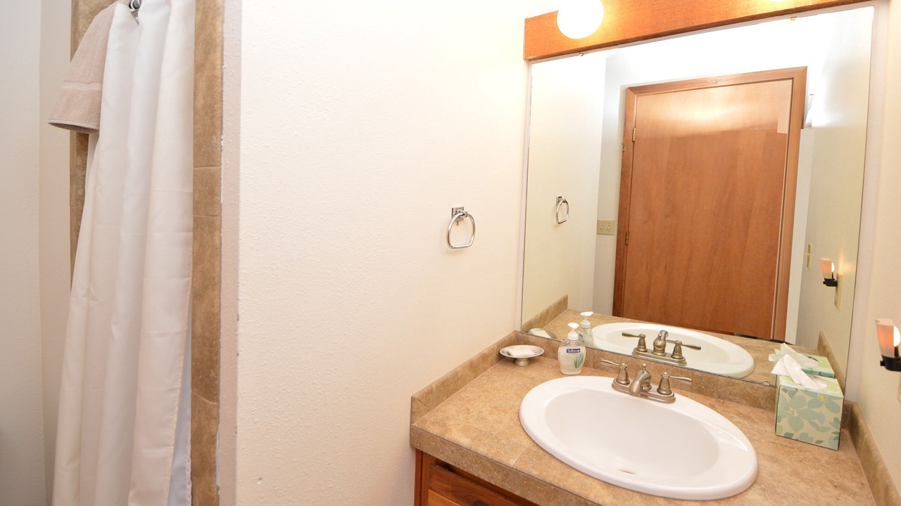 Photo of Bathroom in Black Butte Ranch