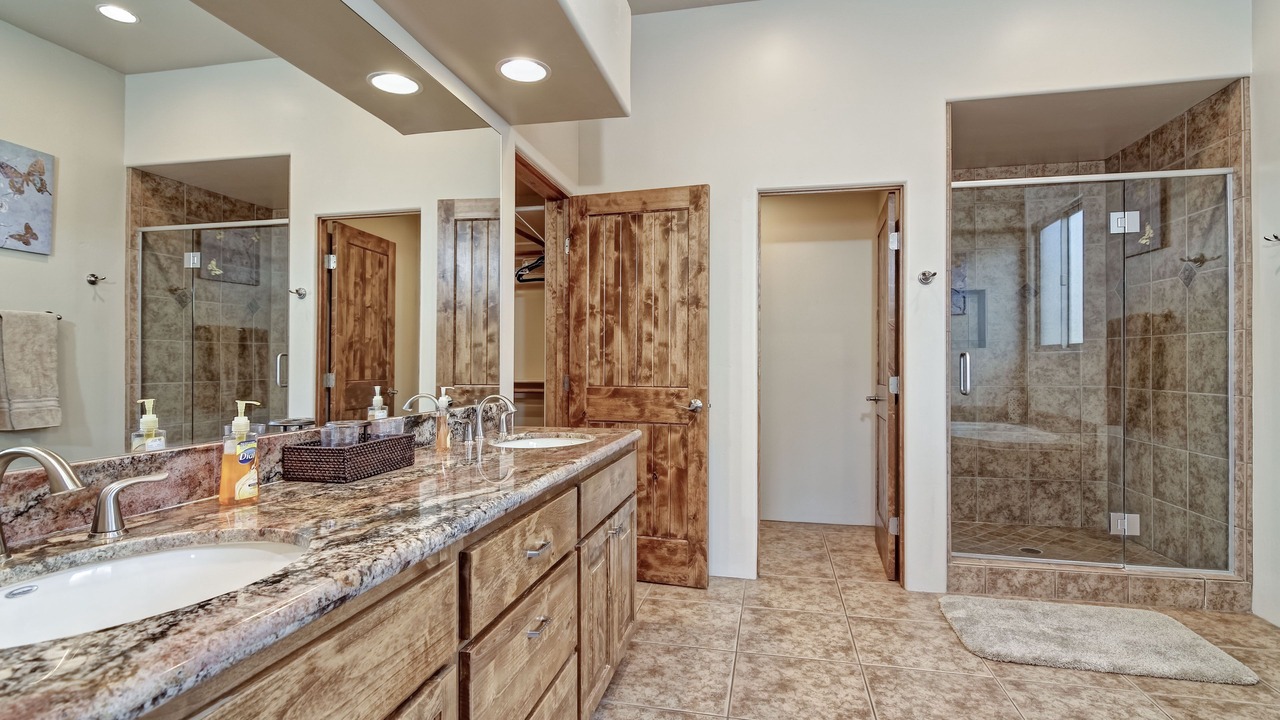 Photo of Bathroom in Oak Creek