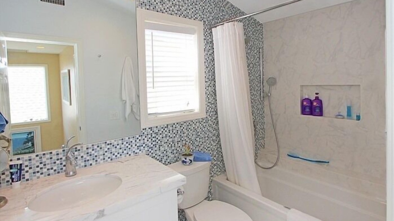 Photo of Bathroom in West Newport