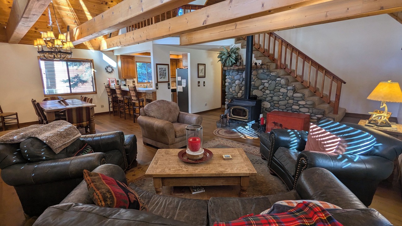 Photo of Livingroom in Truckee