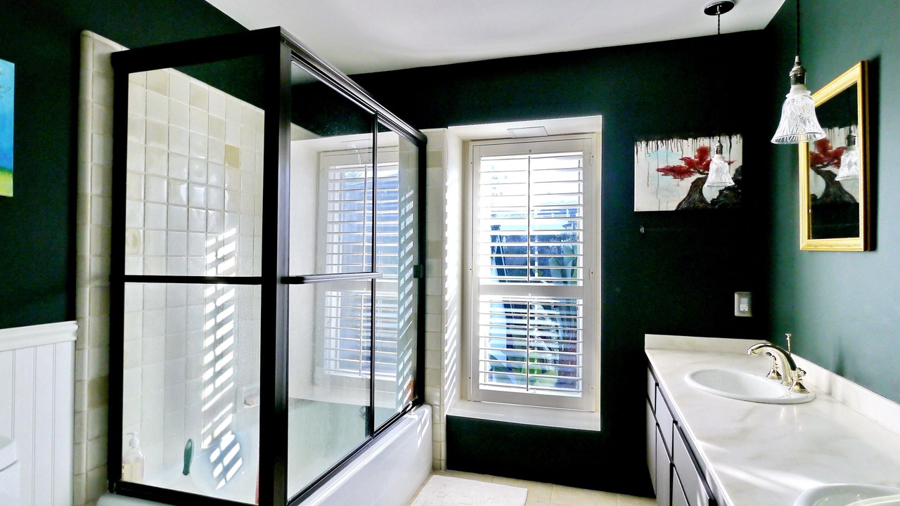 Photo of Bathroom in Del Mar Heights