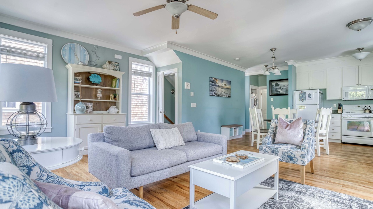 Photo of Livingroom in Lincoln Beach