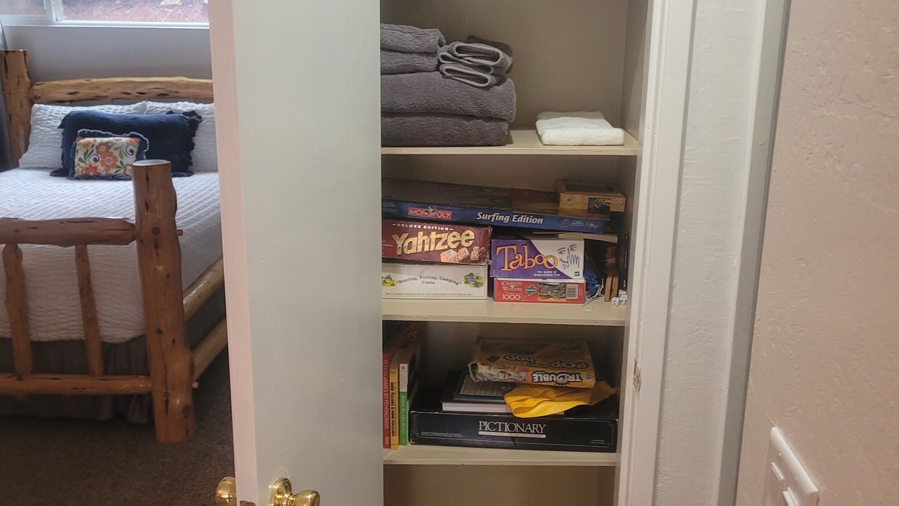 Photo of Bedroom in Peninsula Village