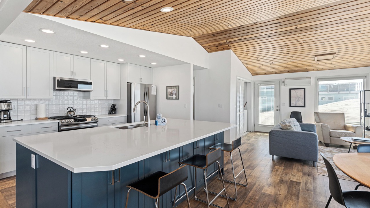 Photo of Kitchen in Kiwanda Shores