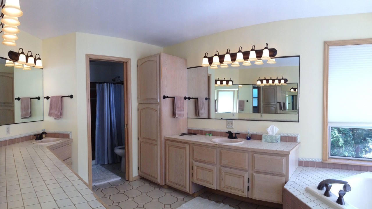 Photo of Bathroom in Lacey