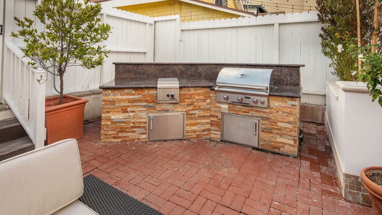 Photo of Patio Balcony in Hermosa Beach