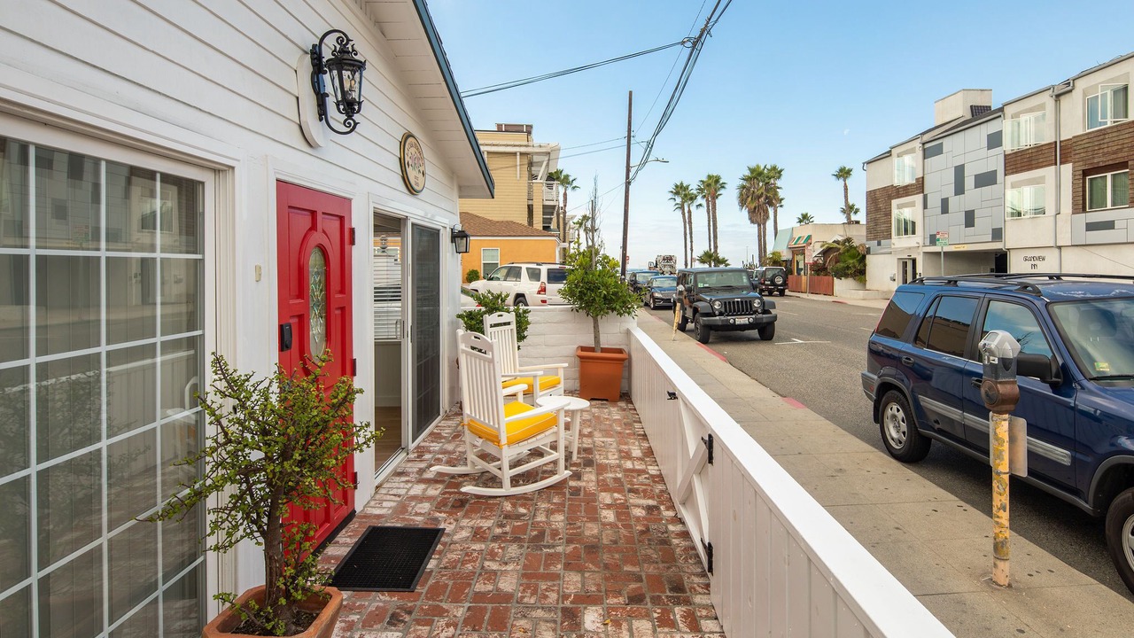Photo of Patio Balcony in Hermosa Beach