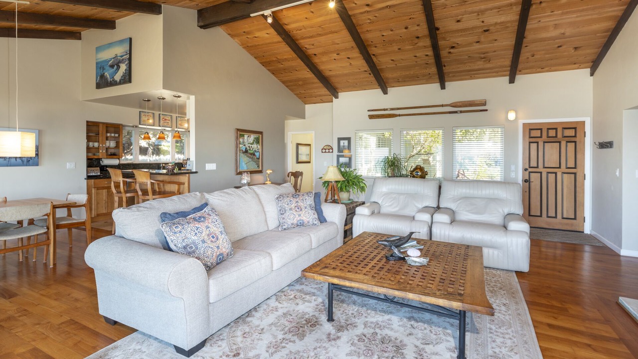 Photo of Livingroom in Mendocino