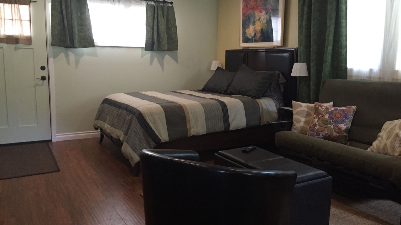 Photo of Bedroom in Irvington
