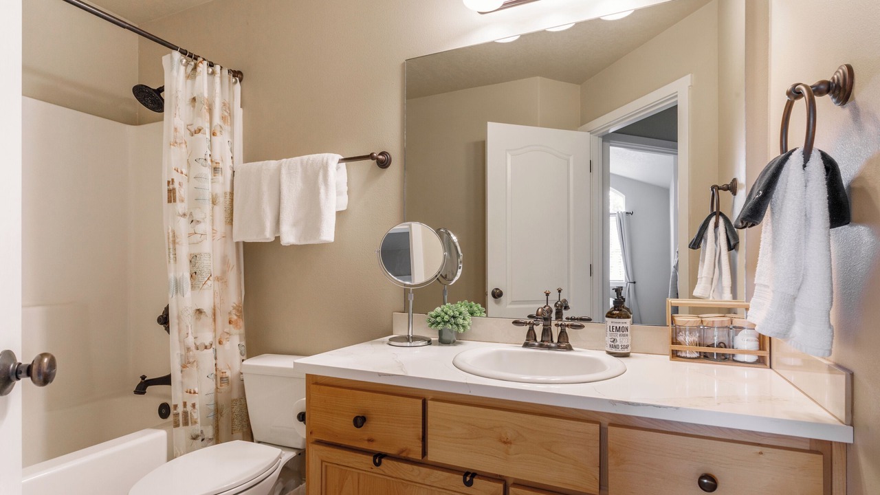 Photo of Bathroom in Old Farm District