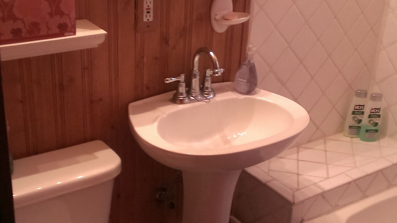Photo of Bathroom in Arrowhead Villas