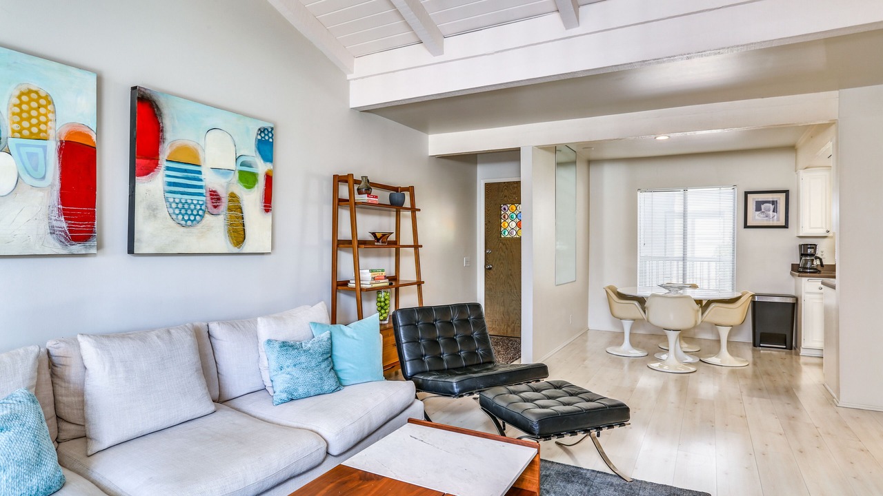 Photo of Livingroom in Sunrise Vista Chino