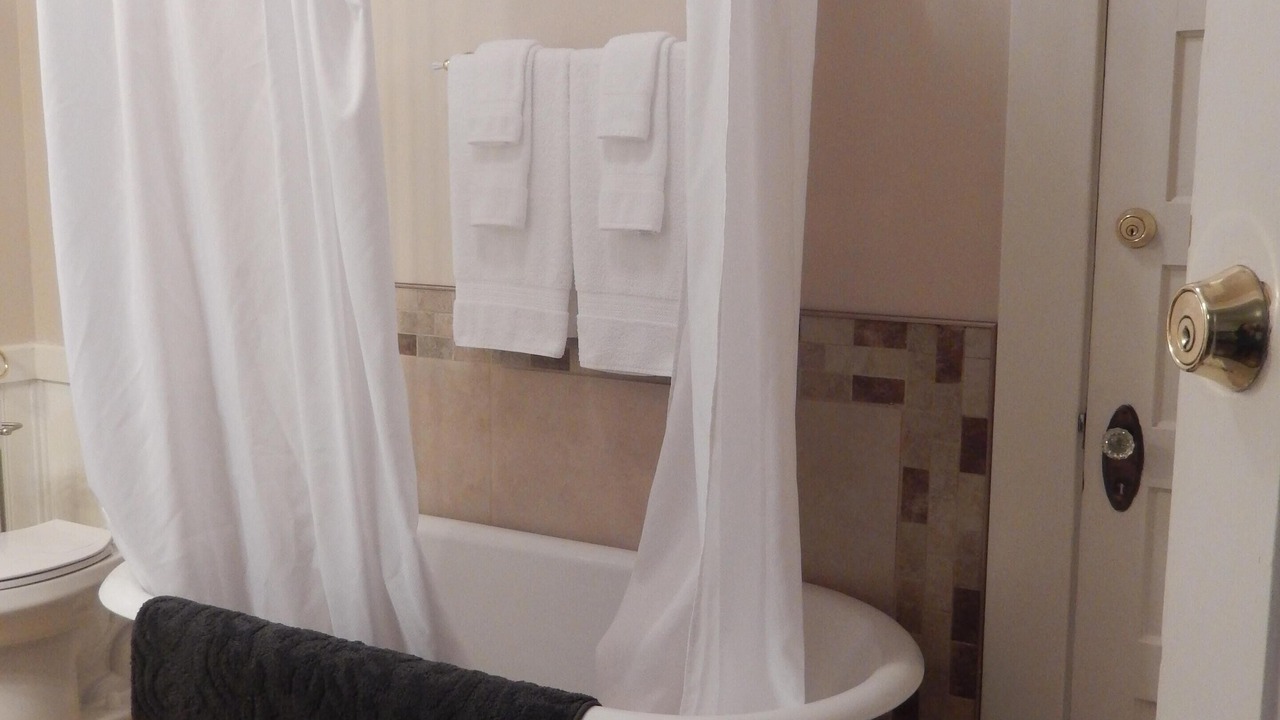 Photo of Bathroom in Ashford