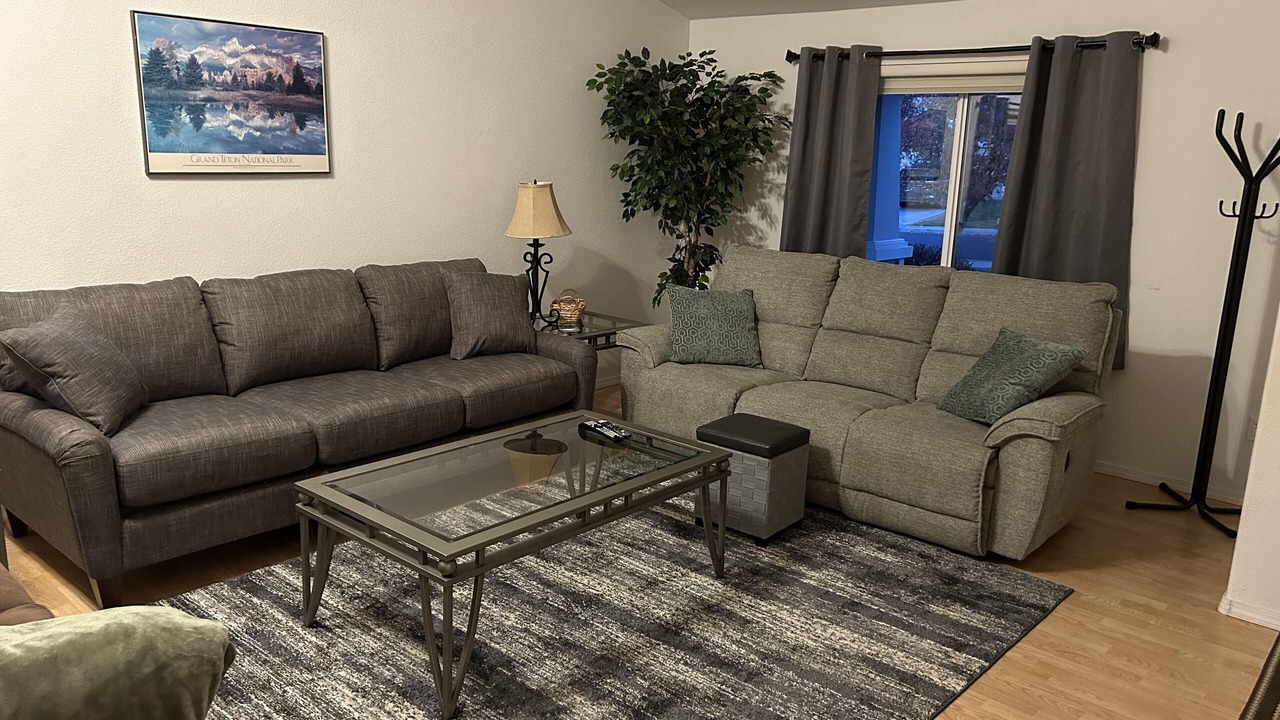 Photo of Livingroom in Southwest Bend