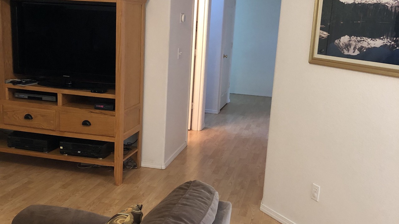 Photo of Livingroom in Southwest Bend