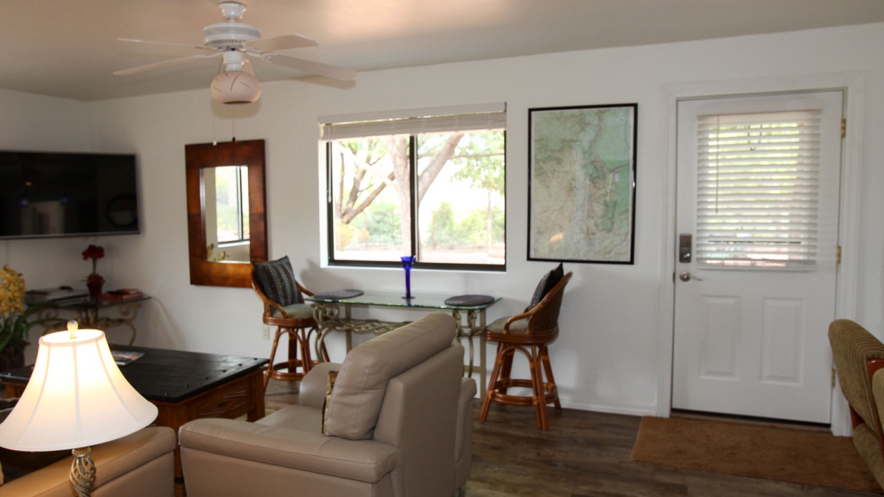 Photo of Bedroom in Oak Creek