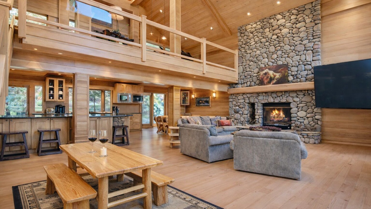 Photo of Livingroom in Lake Forest