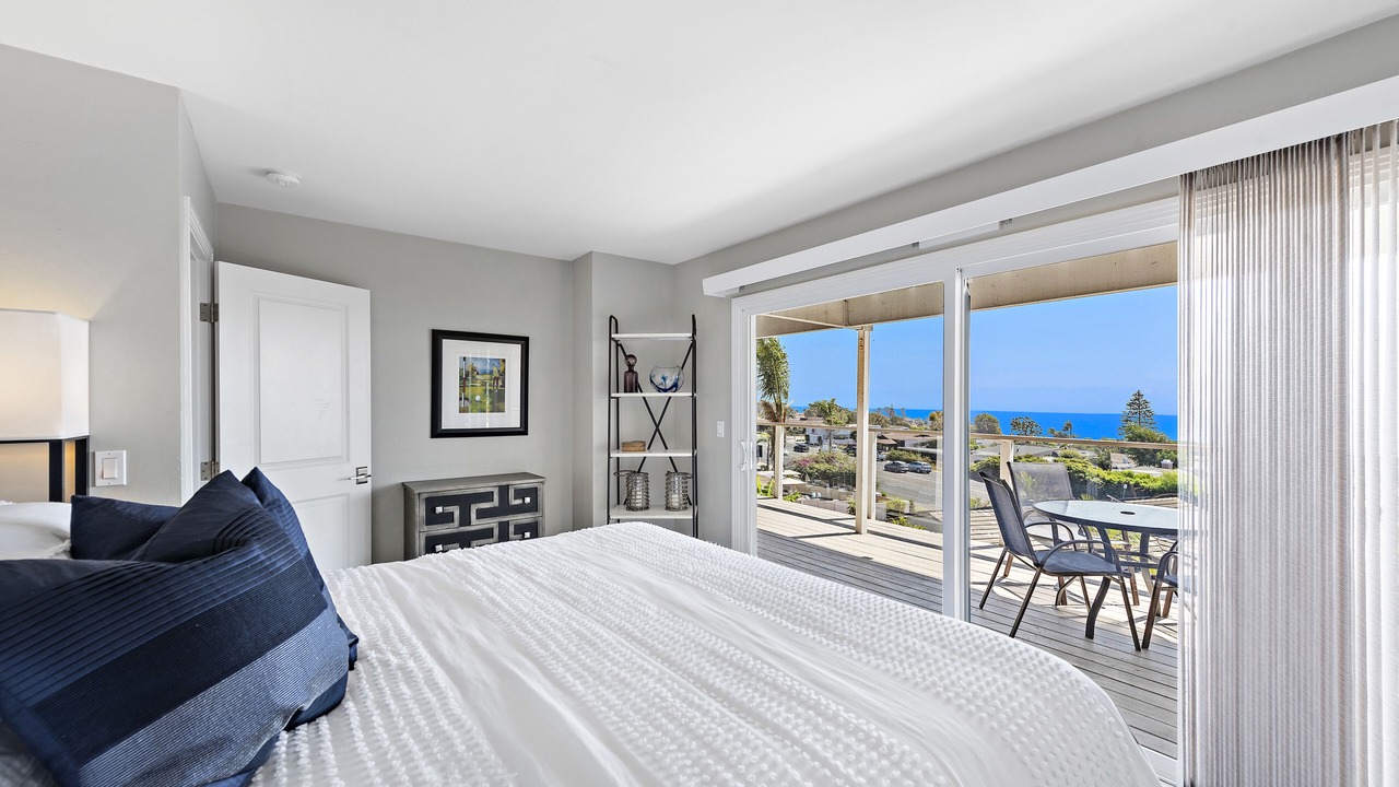 Photo of Bedroom in Three Arch Bay