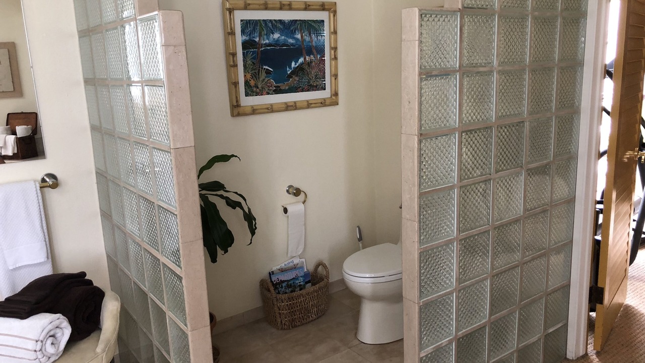 Photo of Bathroom in La Jolla Mesa