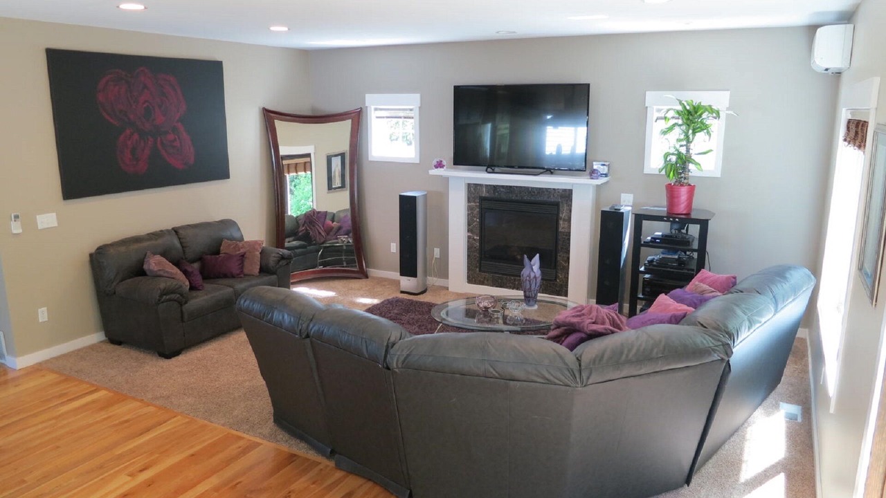 Photo of Livingroom in Lawton Park