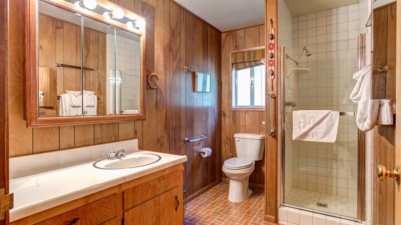 Photo of Bathroom in North Wawona
