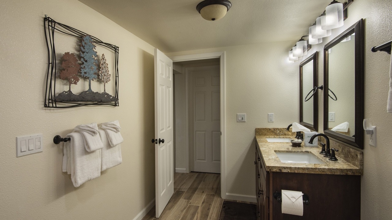 Photo of Bathroom in North Wawona