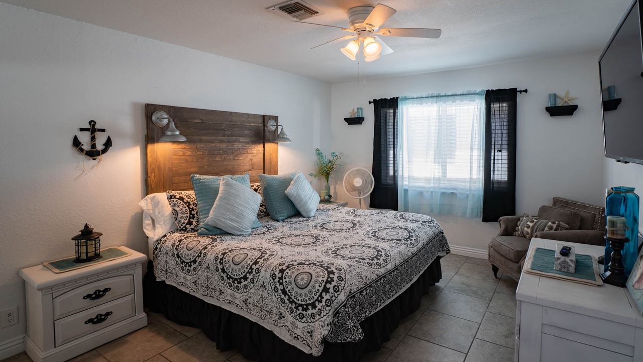 Photo of Bedroom in Parker Strip