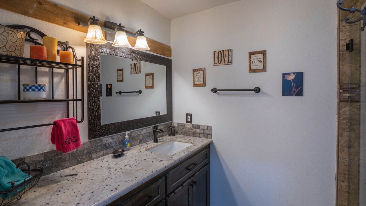 Photo of Bathroom in Parker Strip
