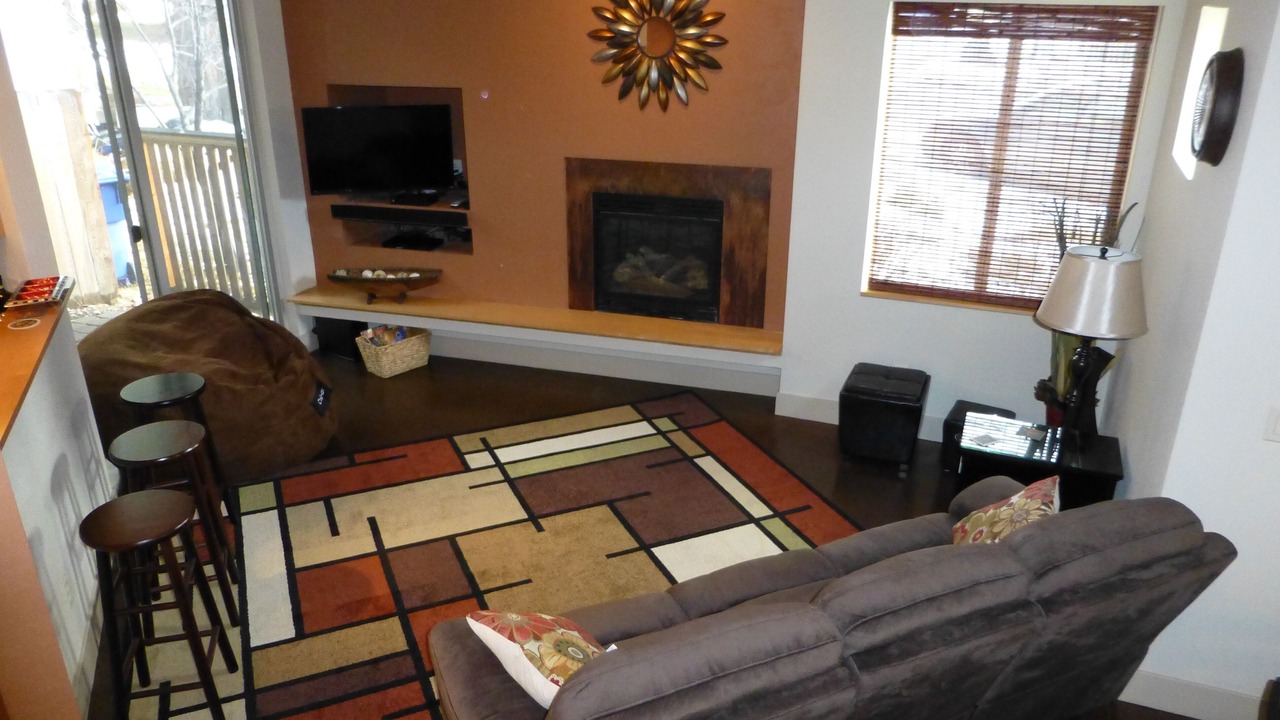 Photo of Livingroom in Southern Crossing