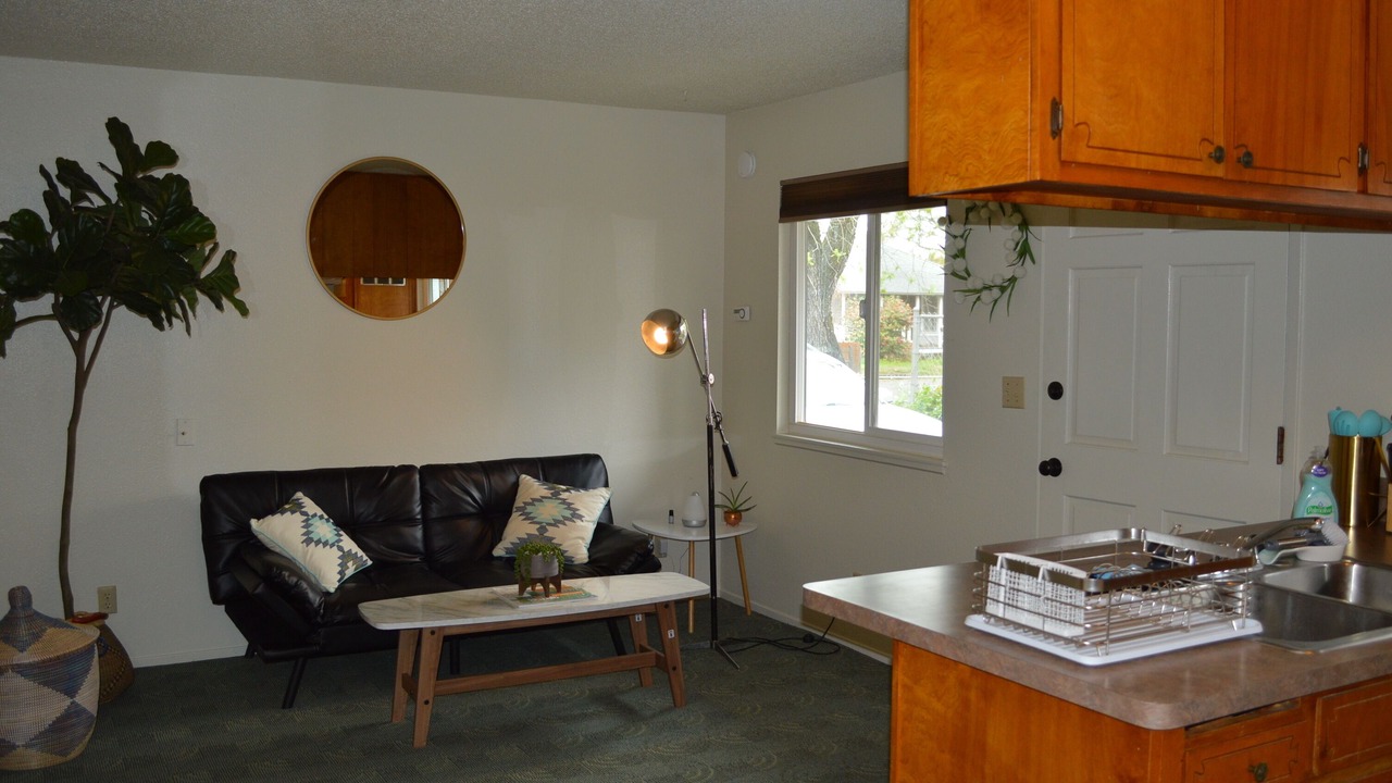 Photo of Livingroom in Chico