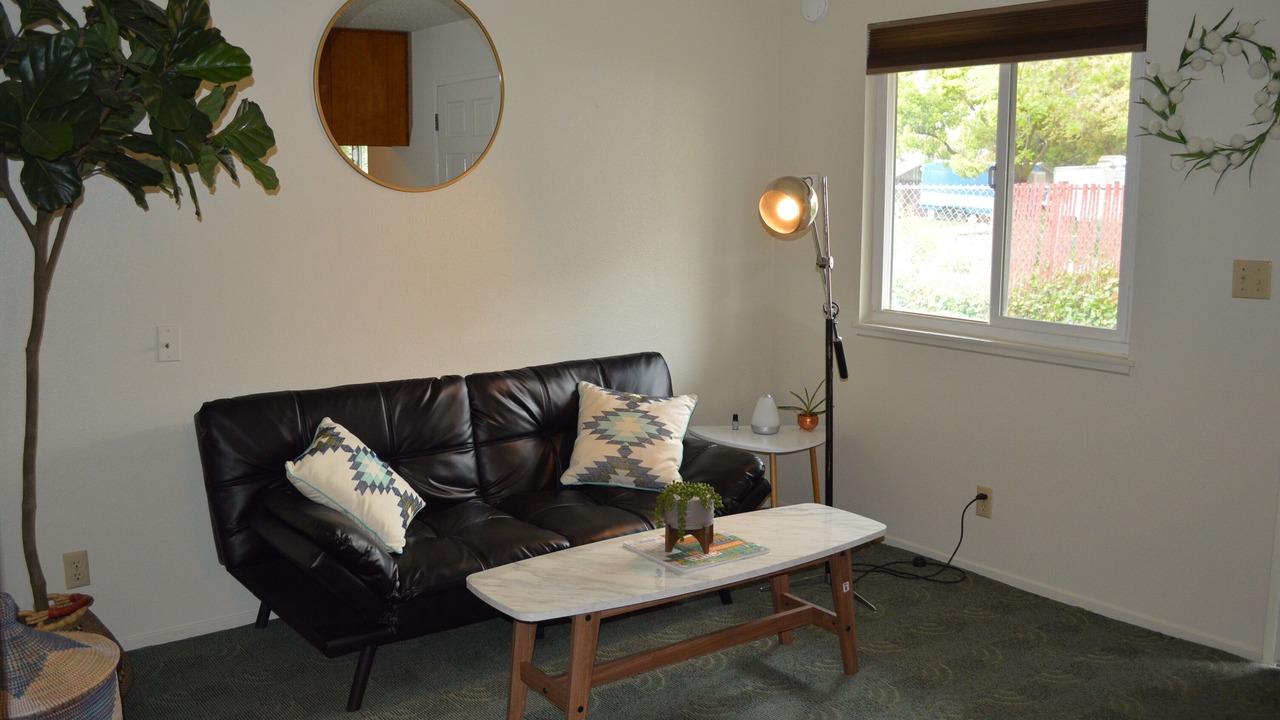 Photo of Livingroom in Chico