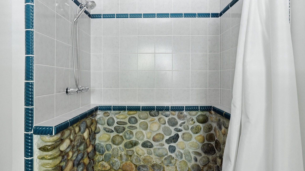 Photo of Bathroom in Yosemite West