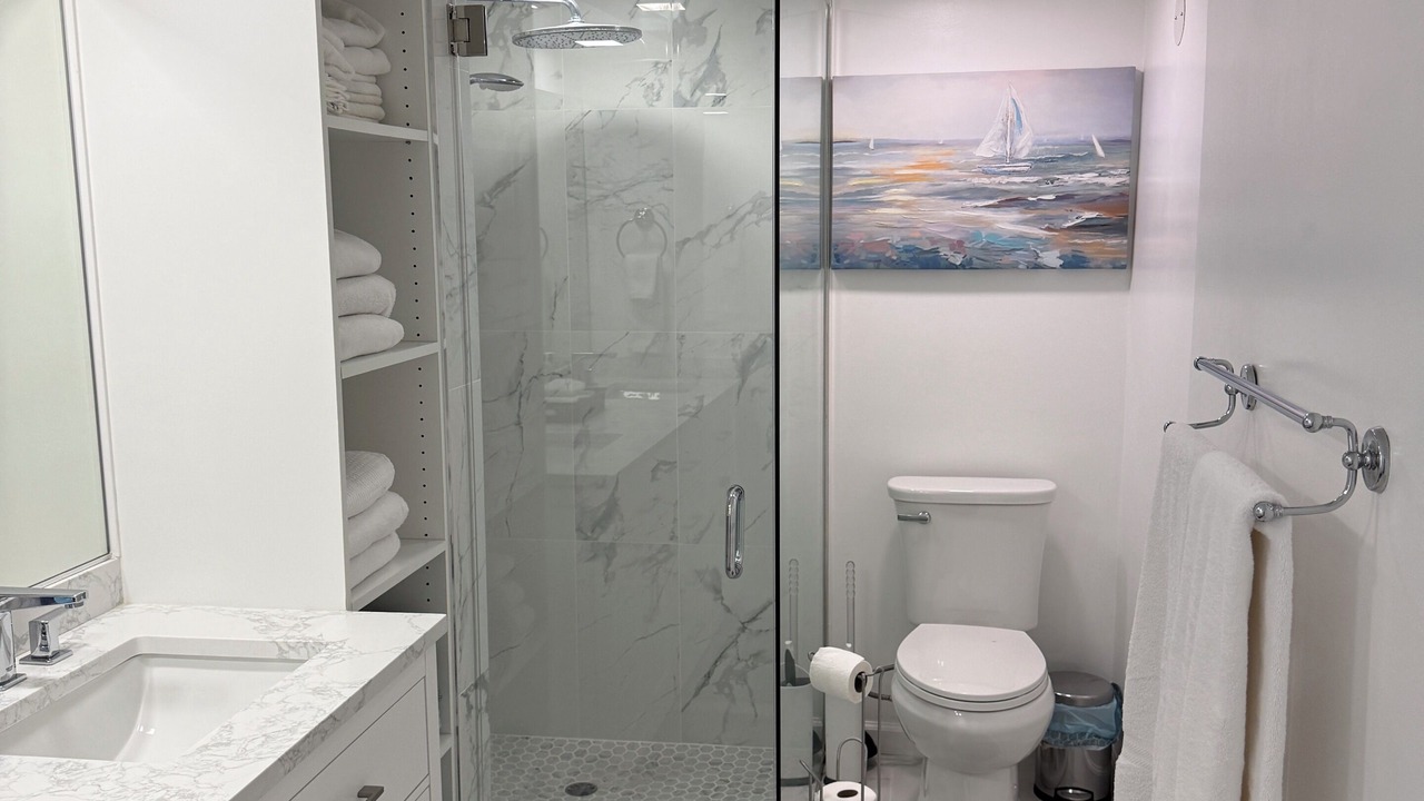 Photo of Bathroom in Twin Palms