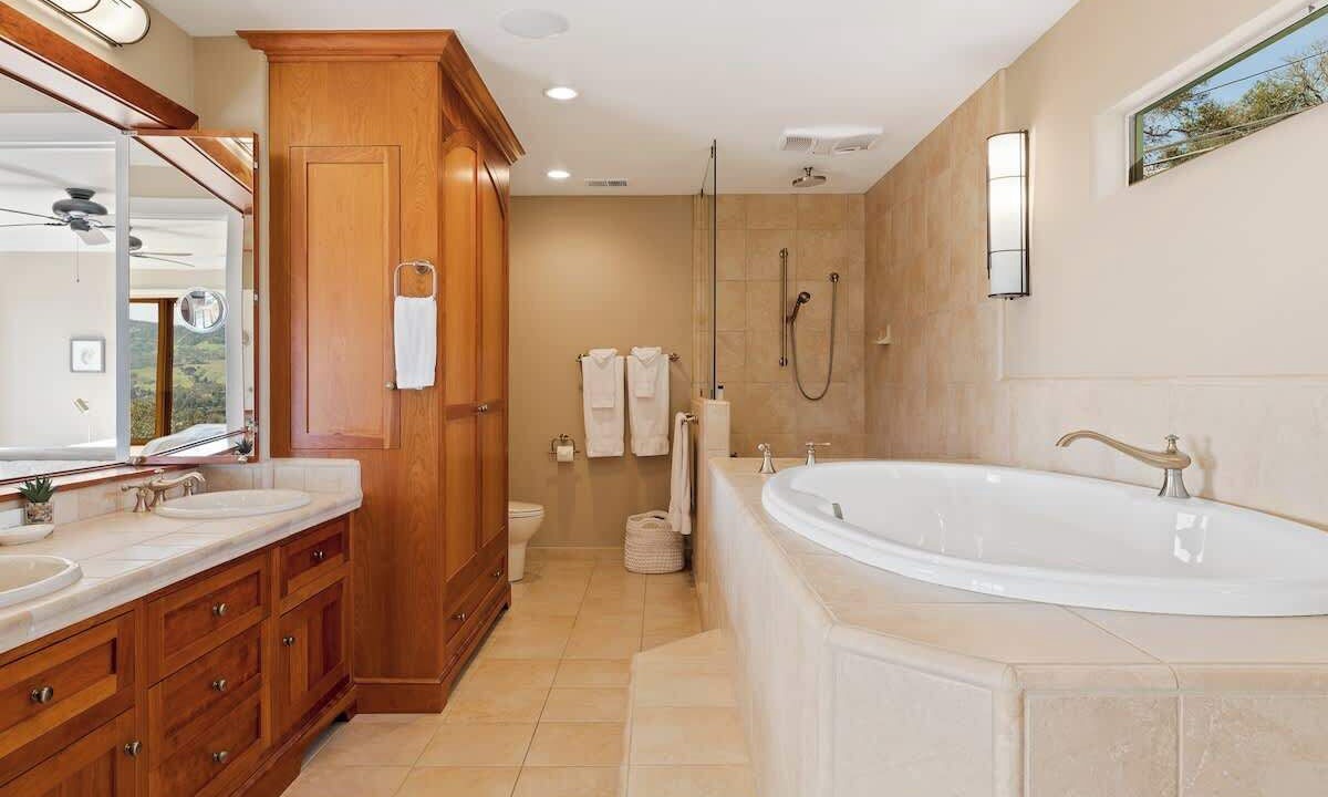 Photo of Bathroom in Montecito Heights