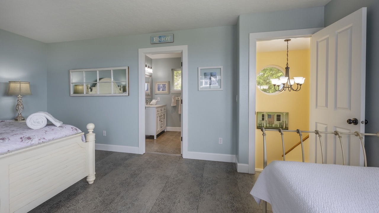 Photo of Bedroom in Lincoln City