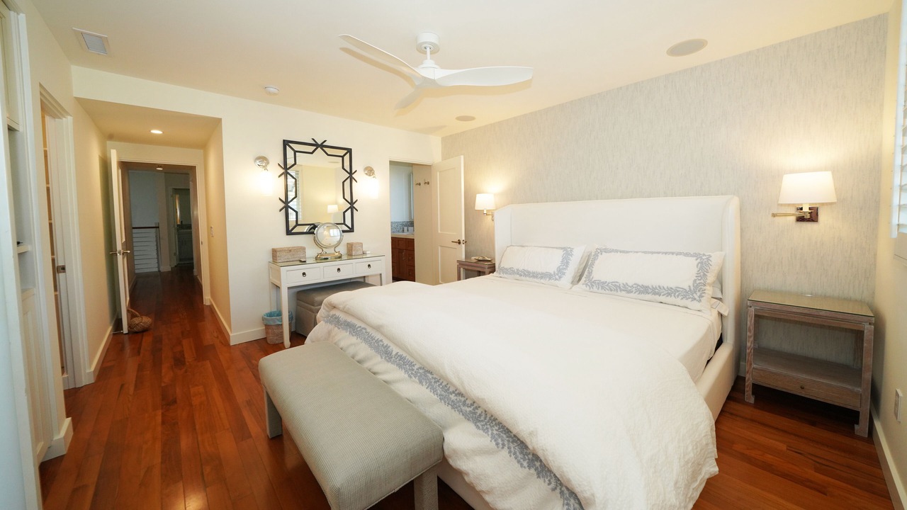 Photo of Bedroom in Del Mar