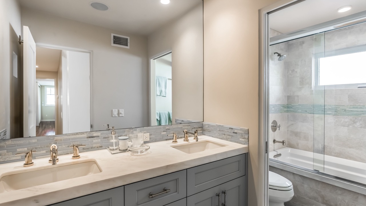 Photo of Bathroom in Del Mar