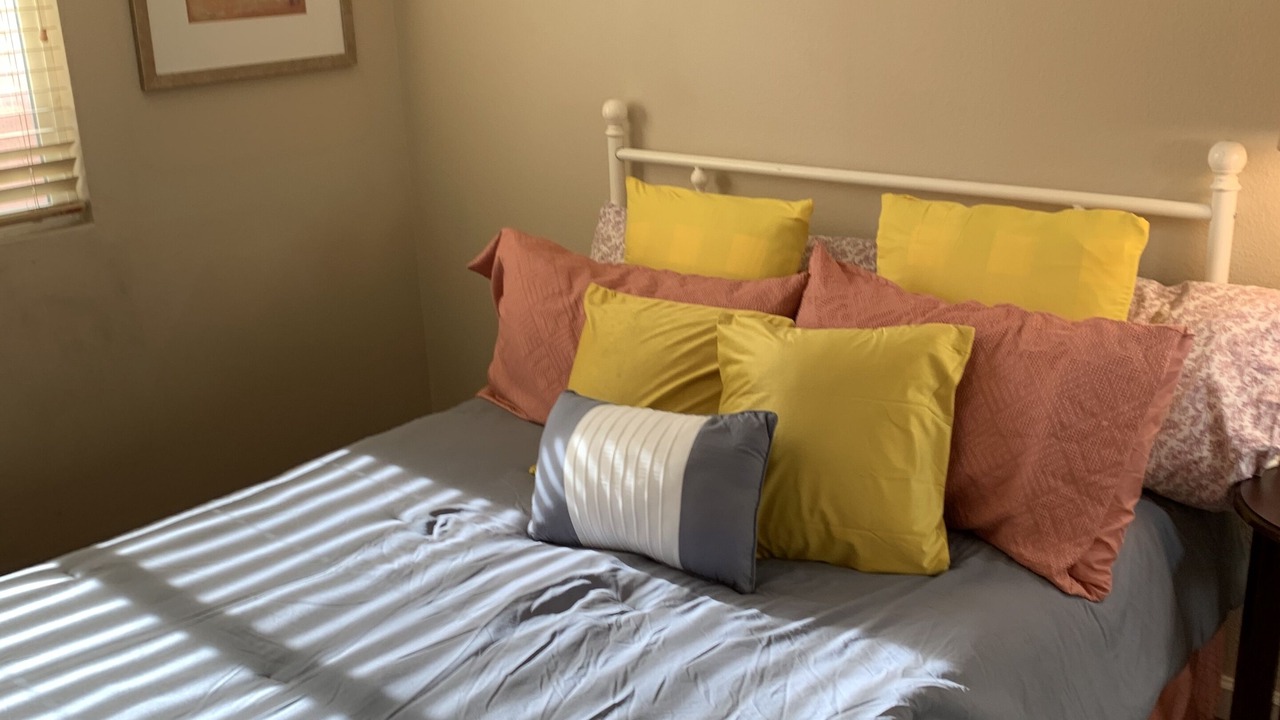 Photo of Bedroom in Enterprise