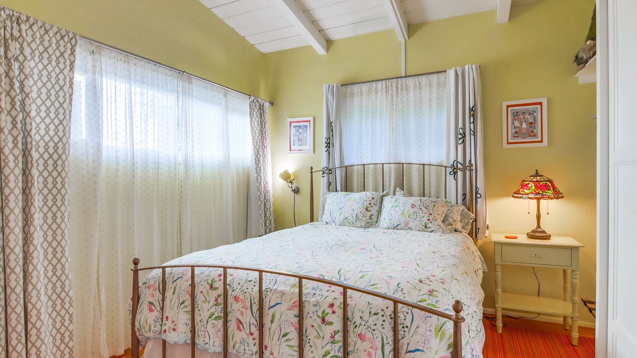 Photo of Bedroom in Ocean Beach