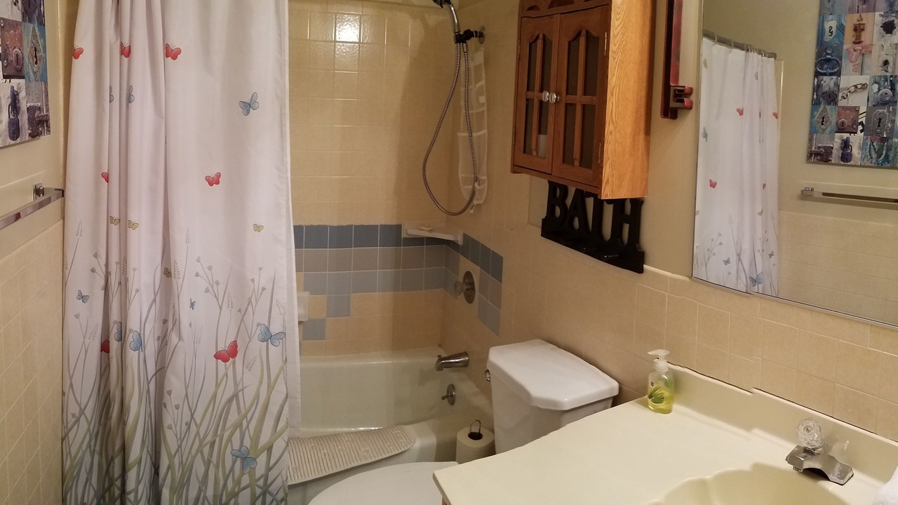 Photo of Bathroom in Lake Havasu City
