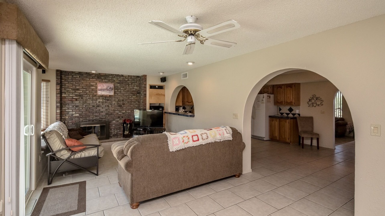 Photo of Livingroom in Lake Havasu City