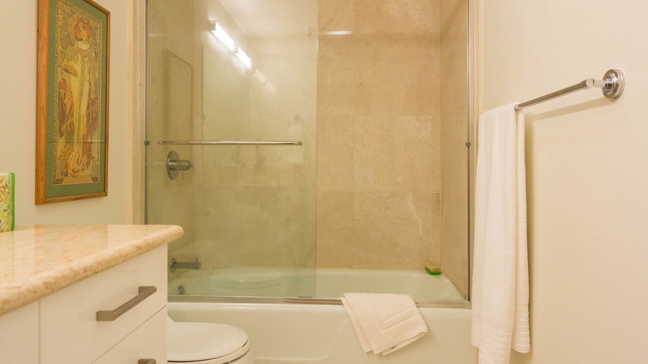 Photo of Bathroom in Lower Nob Hill